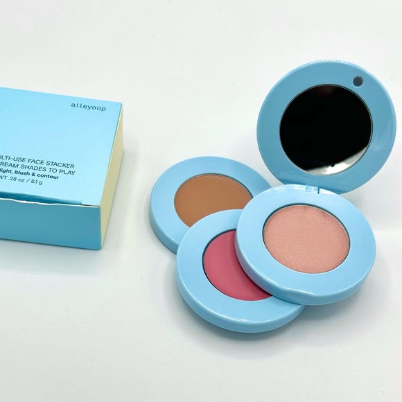 Alleyoop Stack The Odds Highlighter Blush Bronzer Sassy Pants Full Size BNIB - Picture 2 of 6